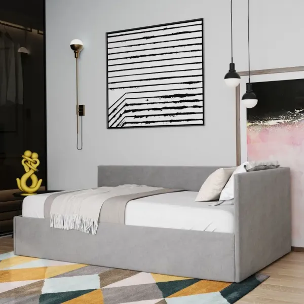 Stela iš priekio. 2