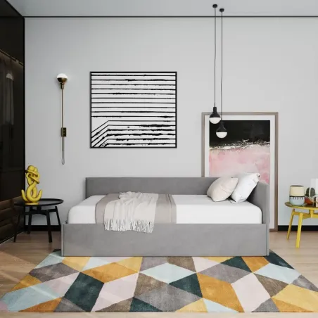 Stela iš priekio. Stela iš priekio.